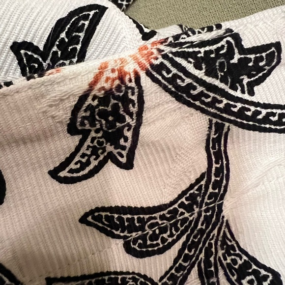 Chico’s topper, black and white print, size 3 - Picture 4 of 5